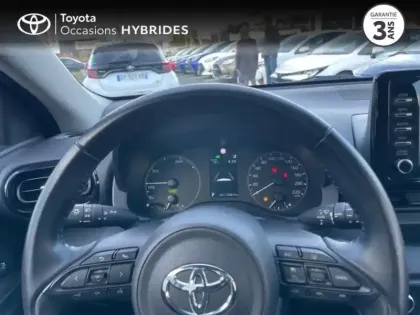 Photo 4 Toyota Yaris  116h Dynamic 5p MY22