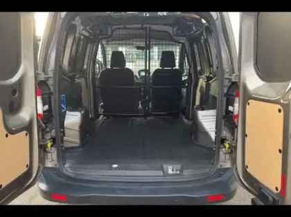 Photo 8 Ford Transit Courier  1.0E 100ch Stop&Start Limited