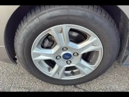 Photo 14 Ford Transit Courier  1.0E 100ch Stop&Start Limited