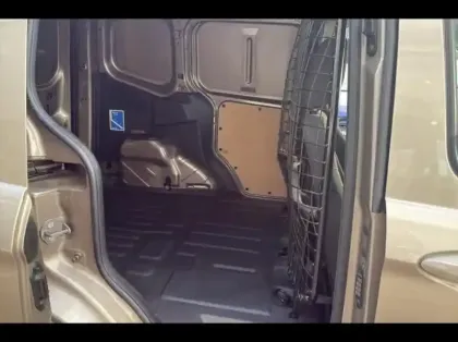 Photo 10 Ford Transit Courier  1.0E 100ch Stop&Start Limited