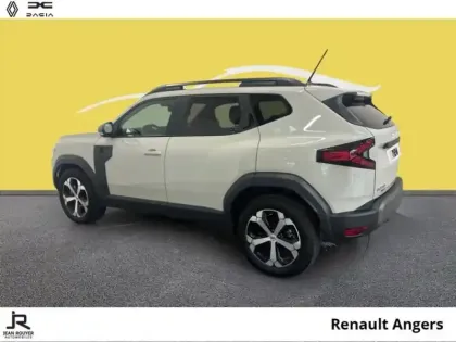 Photo 10 Dacia Duster  1.6 hybrid 140ch Journey