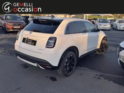 Photo 10 Fiat 600  1.2 Hybrid 100ch La Prima DCT6