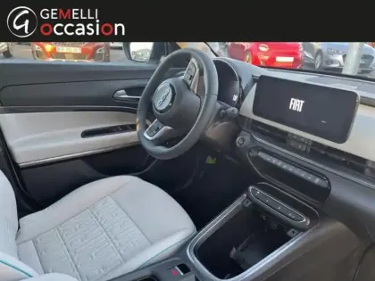 Photo 6 Fiat 600  1.2 Hybrid 100ch La Prima DCT6