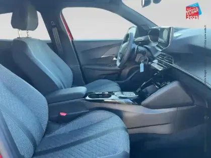 Photo 4 Peugeot 2008  1.2 PURETECH 130CH S&S ALLURE EAT8