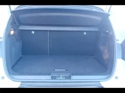 Photo 11 Renault Captur  1.8 E-Tech full hybrid 160ch Techno - 25