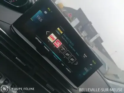 Photo 11 Peugeot 3008  HYBRID 225ch Allure Pack e-EAT8