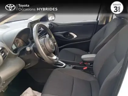 Photo 5 Toyota Yaris  116h Dynamic 5p MY22