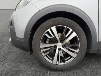 Photo 13 Peugeot 3008  1.2 PureTech 130ch E6.c Allure S&S