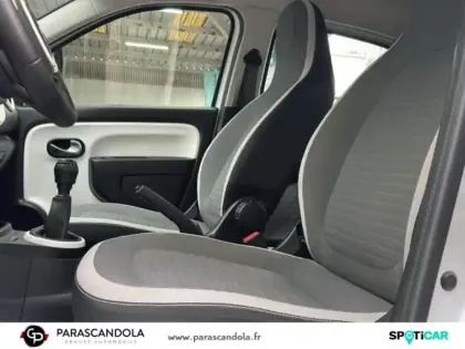 Photo 8 Renault Twingo  1.0 SCe 65ch Equilibre