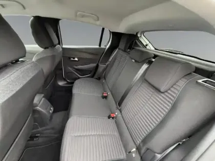 Photo 24 Peugeot 208  e- 136ch Style