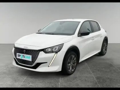 Photo 57 Peugeot 208  e- 136ch Style