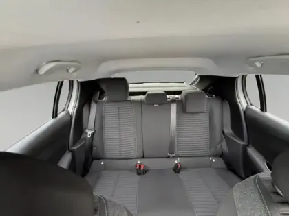 Photo 12 Peugeot 208  e- 136ch Style