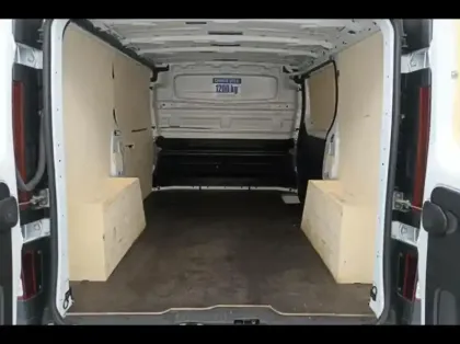 Photo 11 Renault Trafic  Fg L1H1 3T 2.0 Blue dCi 130ch Advance -24