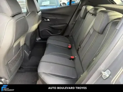 Photo 11 Peugeot 2008  1.2 PureTech 130ch S&S GT EAT8