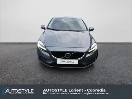 Photo 11 Volvo V40  T2 122ch Signature Edition Geartronic