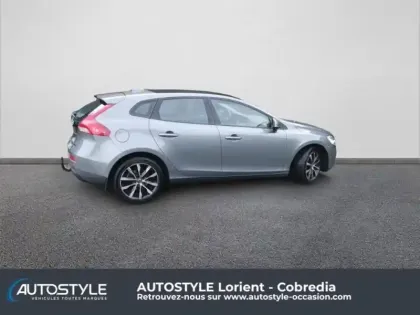 Photo 7 Volvo V40  T2 122ch Signature Edition Geartronic