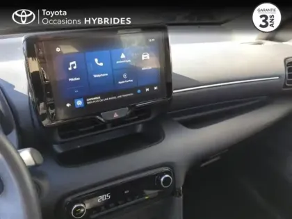 Photo 14 Toyota Yaris  116h Dynamic Business + Programme Toyota Experience 5p MC24