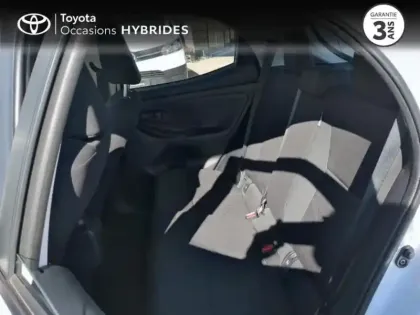 Photo 11 Toyota Yaris  116h Dynamic Business + Programme Toyota Experience 5p MC24