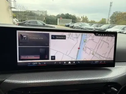 Photo 13 BMW Serie 3 Série 3 Touring 330eA 292ch M Sport