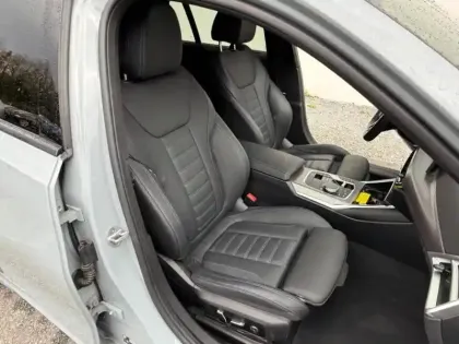 Photo 7 BMW Serie 3 Série 3 Touring 330eA 292ch M Sport