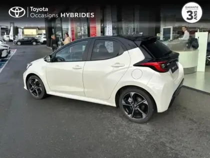 Photo 1 Toyota Yaris  130h Collection 5p MY25