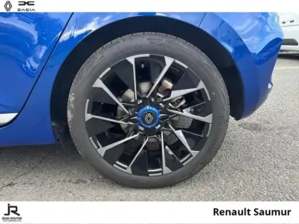 Photo 7 Renault Clio  1.6 E-Tech 145ch full hybrid esprit Alpine - 24