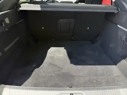 Photo 12 Peugeot 408  Hybrid 136ch Allure e-DCS6