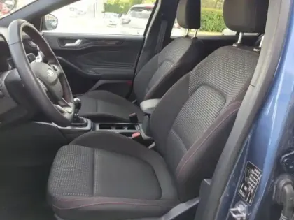 Photo 10 Ford Focus  1.0 Flexifuel mHEV 125ch ST-Line Design