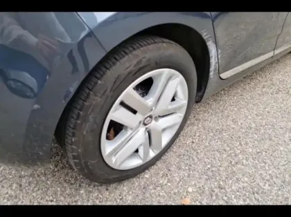 Photo 12 Renault Clio  1.0 TCe 100ch Zen