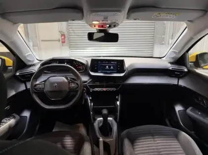 Photo 12 Peugeot 208  1.2 PureTech 75ch S&S Style