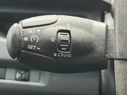 Photo 8 Peugeot Expert  Fg Long 2.0 BlueHDi 120ch S&S Premium