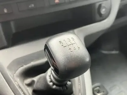 Photo 12 Peugeot Expert  Fg Long 2.0 BlueHDi 120ch S&S Premium