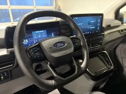 Photo 13 Ford Tourneo Custom  320 L2H1 2.0 EcoBlue 170ch Titanium 4x4 BVA8