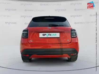 Photo 6 Fiat 600  e 156ch 54kWh La Prima