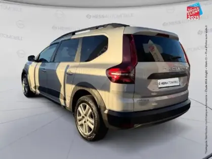 Photo 7 Dacia Jogger  1.0 TCe 110ch Expression 5 places