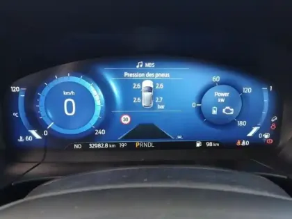 Photo 10 Ford Kuga  2.5 Duratec 190ch FHEV E85 ST-Line BVA