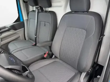 Photo 12 Ford Transit Custom  Fg 320 L1H1 Electrique 160 kW 218ch Limited