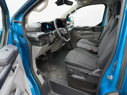 Photo 23 Ford Transit Custom  Fg 320 L1H1 Electrique 160 kW 218ch Limited