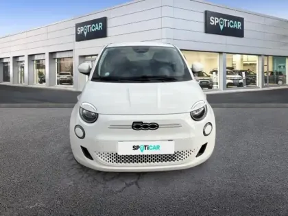 Photo 16 Fiat 500  e 118ch Icône