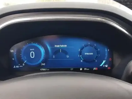 Photo 10 Ford Focus  1.0 Flexifuel mHEV 125ch Titanium X Business