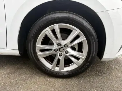 Photo 11 Skoda Fabia  1.0 TSI Evo2 95ch Selection