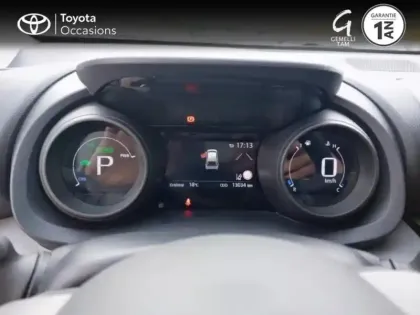 Photo 13 Toyota Yaris  Cross 116h Dynamic MY22