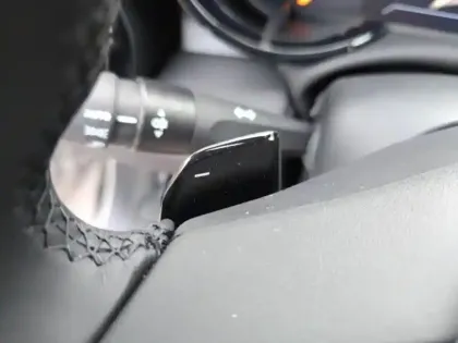 Photo 14 Alfa Romeo Junior  1.2 Ibrida 136ch Speciale DCT6