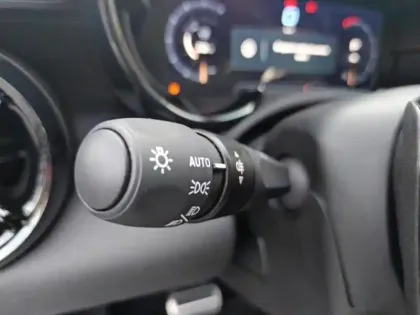 Photo 13 Alfa Romeo Junior  1.2 Ibrida 136ch Speciale DCT6