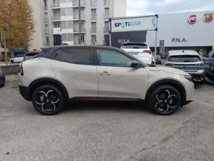 Photo 3 Alfa Romeo Junior  1.2 Ibrida 136ch Speciale DCT6