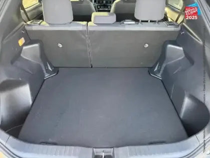 Photo 13 Toyota Yaris  Cross 116h Design MC24