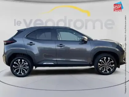 Photo 3 Toyota Yaris  Cross 116h Design MC24