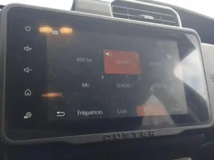 Photo 12 Dacia Duster  1.3 TCe 150ch FAP Journey 4x2 EDC