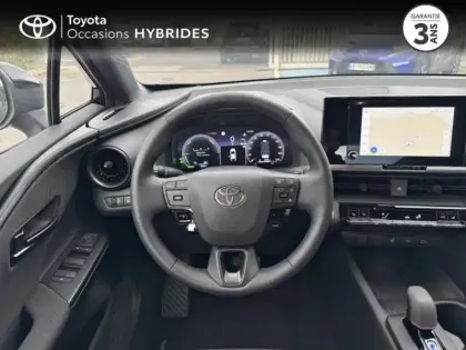 Photo 8 Toyota C-HR  2.0 Hybride Rechargeable 225ch Design NG23