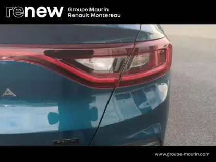 Photo 14 Renault Arkana  1.6 E-Tech hybride 145ch Techno -22